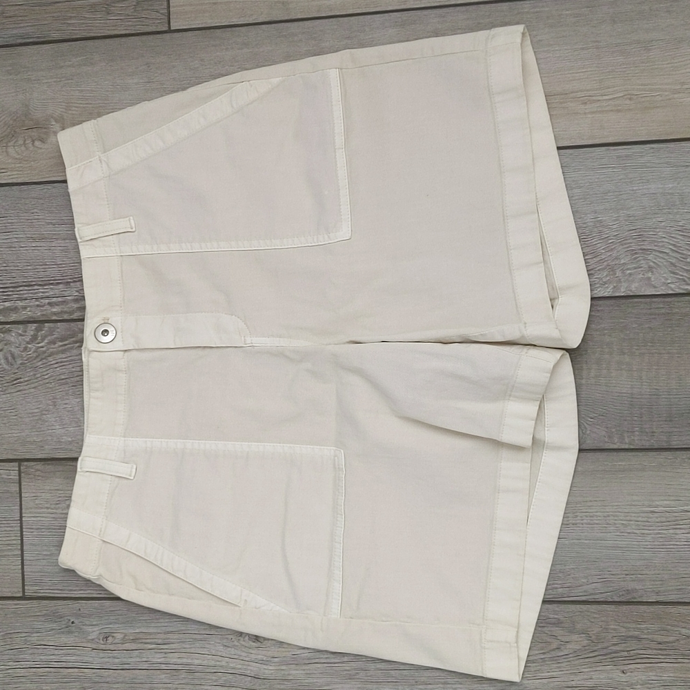SOLD Excellent condition JJill shorts